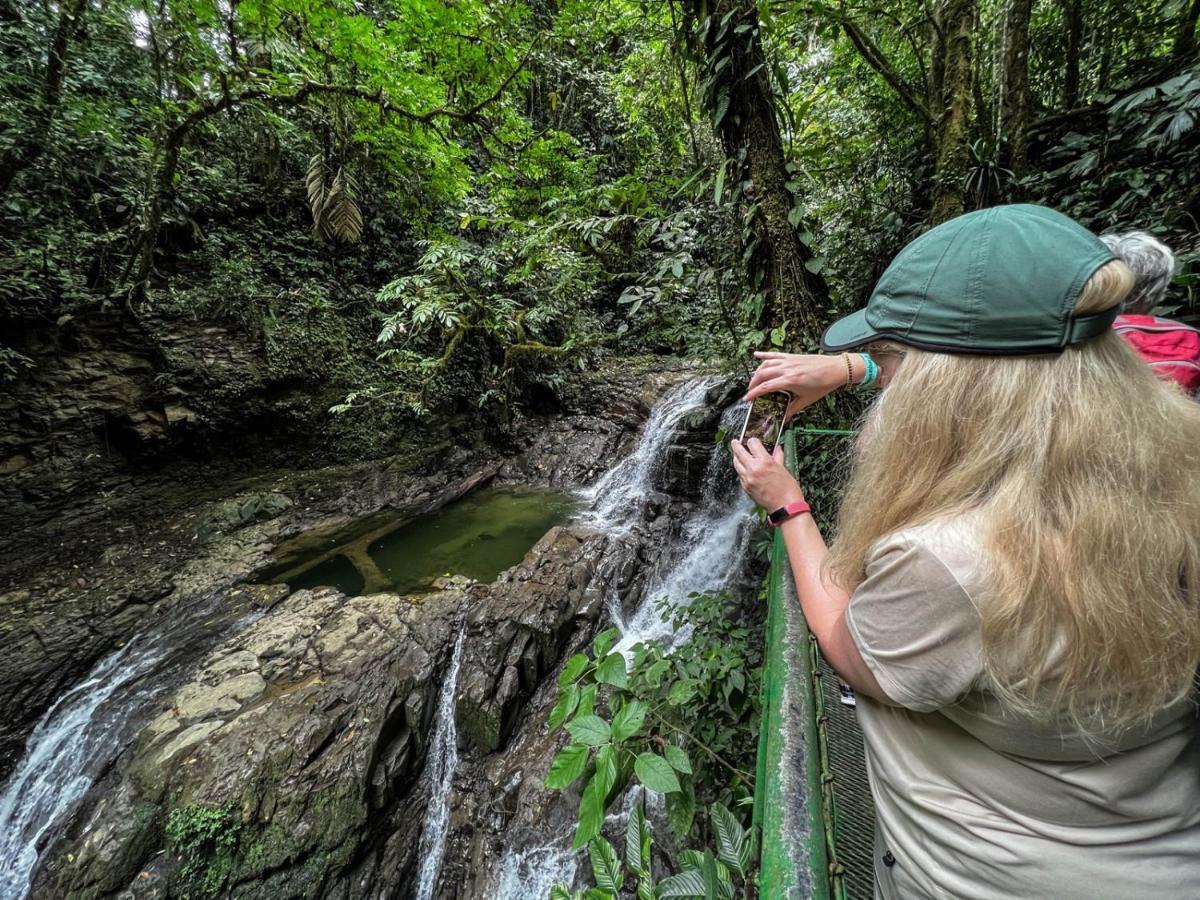 Veragua Rainforest 利蒙港 外观 照片